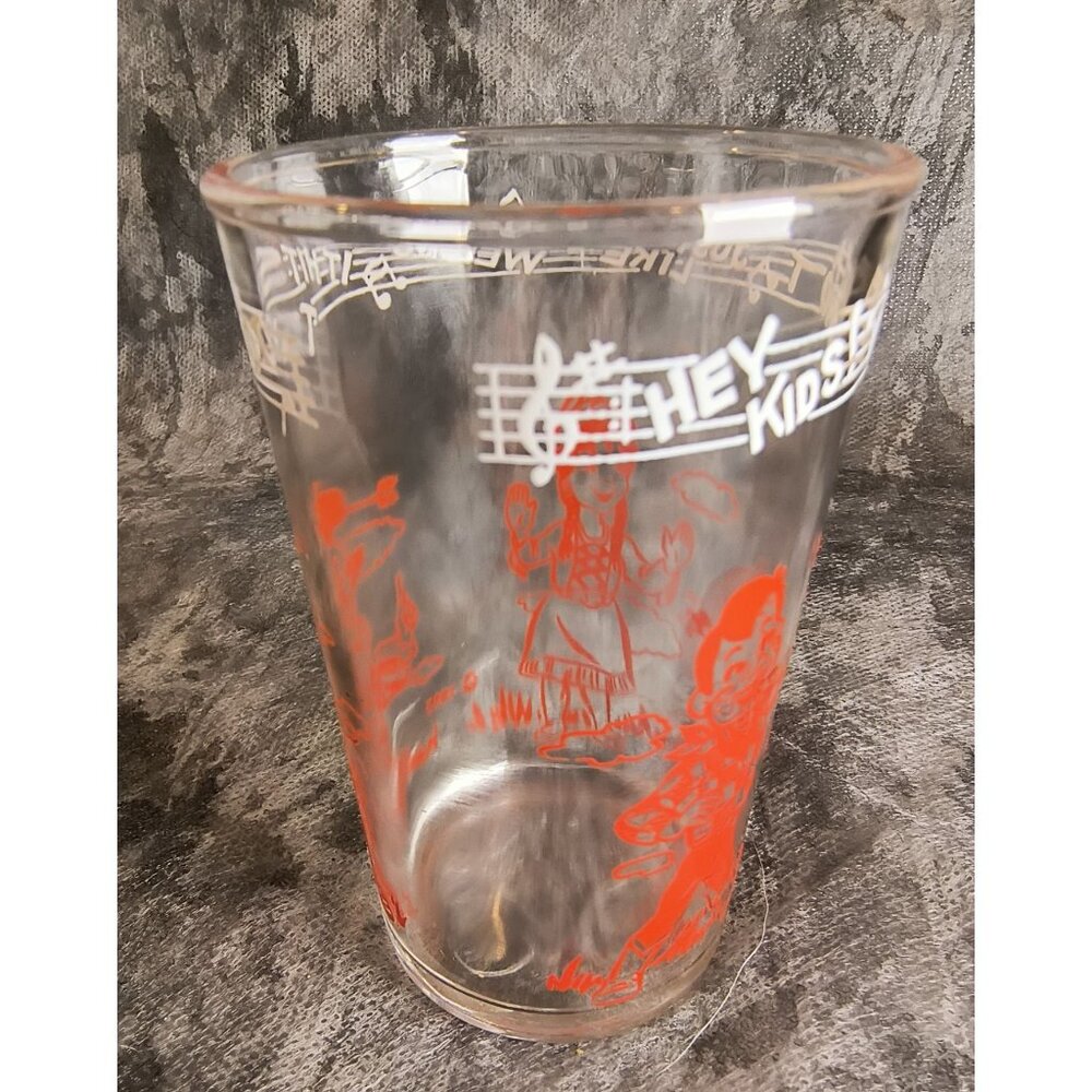 Vintage 1953 Welchs Promotional Glass With Red Howdy Doody Characters